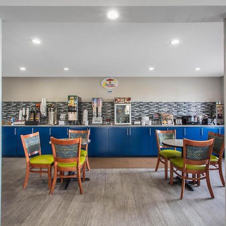 Super 8 By Wyndham Флоренс Экстерьер фото